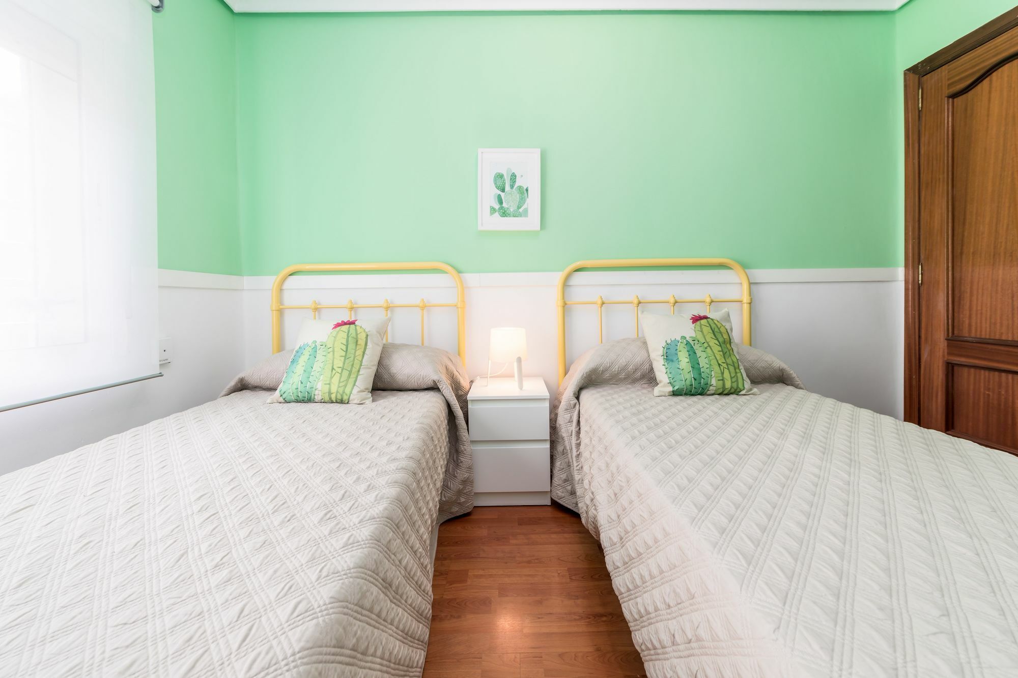 Travel Habitat Mestalla Walencja Zewnętrze zdjęcie
